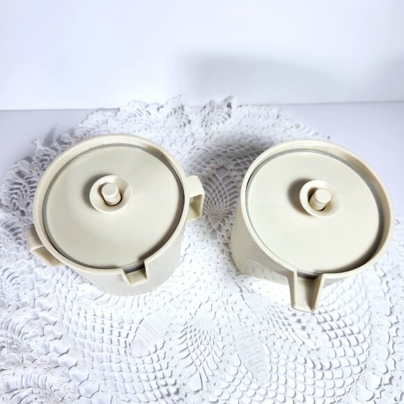 Tupperware Lot Cream Sugar Scoops Egg Seperator Measuring Mates Cups Vintage - Picture 12 of 13